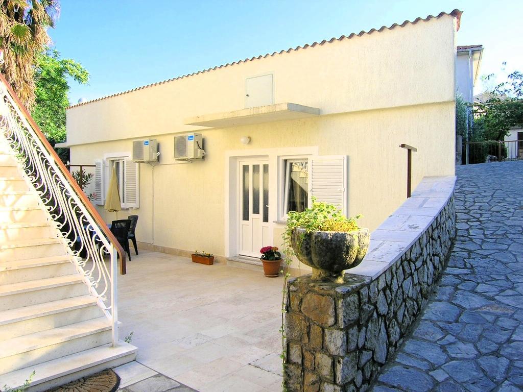 Apartment Maja Đảo Krk Phòng bức ảnh