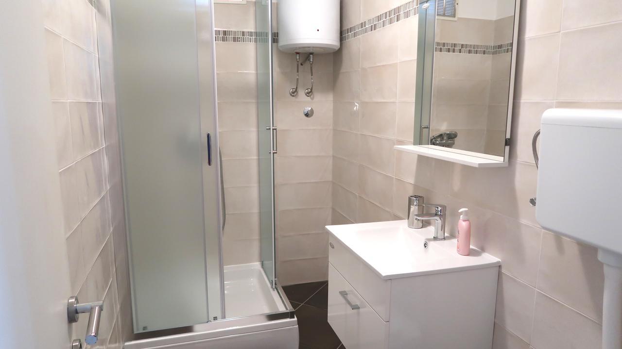 Apartment Maja Đảo Krk Ngoại thất bức ảnh