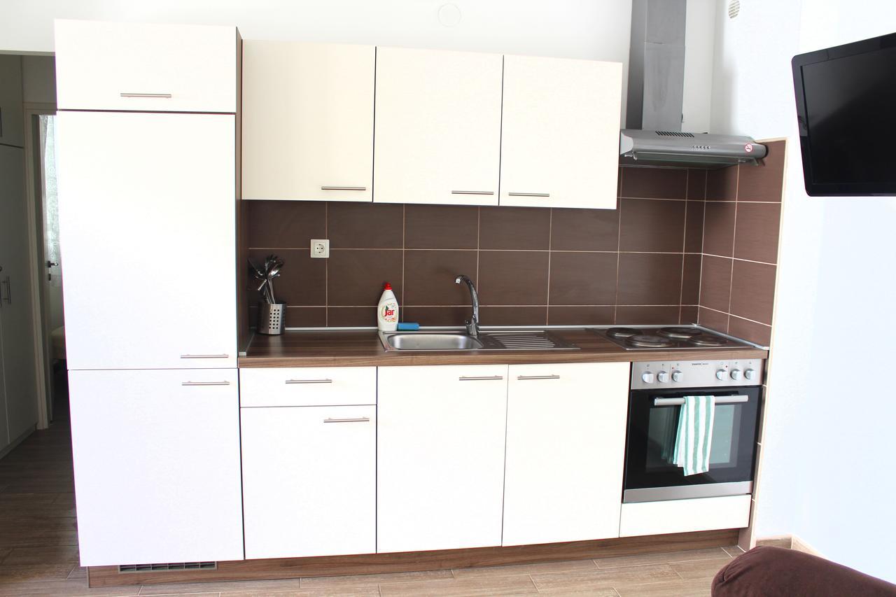 Apartment Maja Đảo Krk Ngoại thất bức ảnh